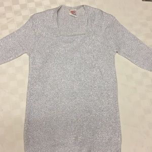 Metallic shirt from the country of Turkey